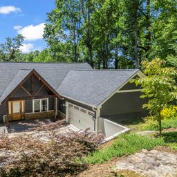 38 Scenic View Drive