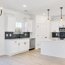 1335 Winged Way