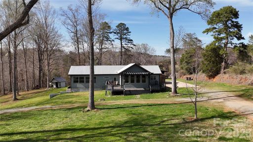 4107 Sandy Plains Road