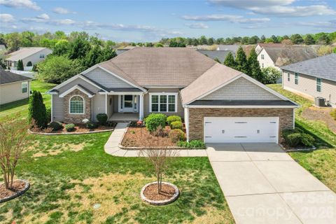 2632 New Haven Street active home in Laurel Park, Concord, NC