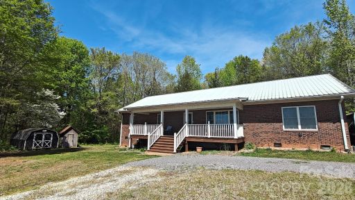 192 Kluenie Road