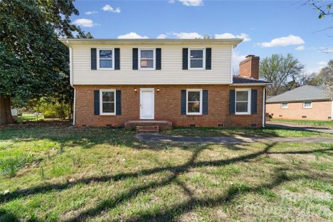 2517 Gumwood Court