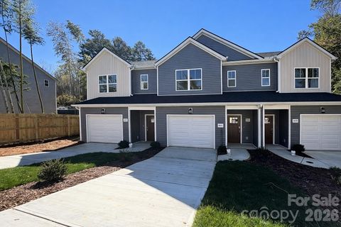 655 Stillgreen Lane