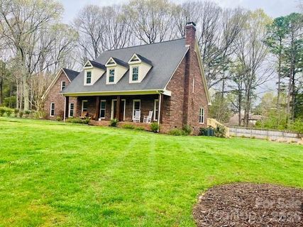 5243 Mintridge Road