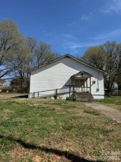 1319 7th Street