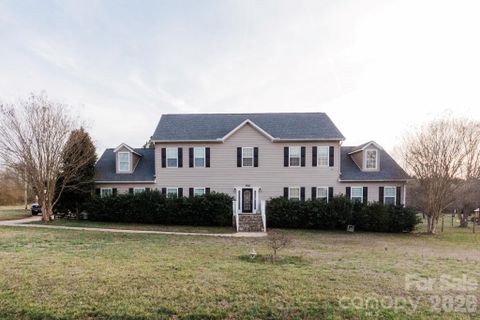 3237 Evondale Road sold home in Evondale, Crouse, NC