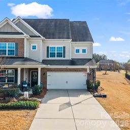2617 Kinmere Drive