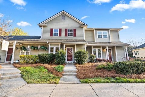 2705 New Hamlin Way pending home in Hamlin Park, Charlotte, NC