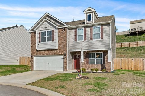 814 Monterey Court sold home in Fountain Park, Asheville, NC