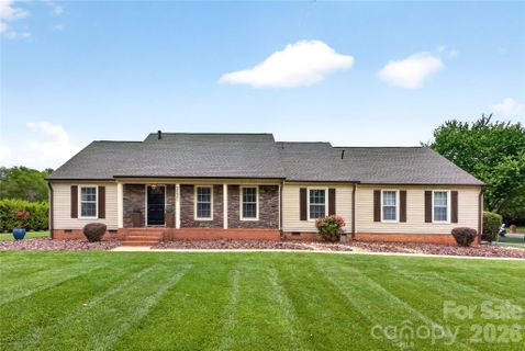 3231 Windrow Lane