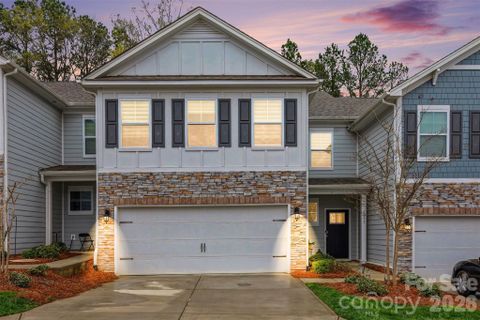 4293 Plumeria Way sold home in Avondale, Fort Mill, SC