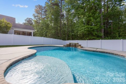 6614 Bluegill Road sold home in Lawing Pond, Charlotte, NC
