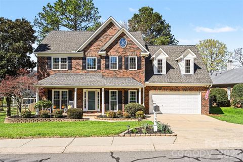 586 Gatsby Place sold home in Gable Oaks, Concord, NC