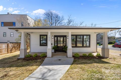 1600 Julia Maulden Place sold home in Optimist Park, Charlotte, NC