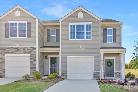 108 Parmiter Way