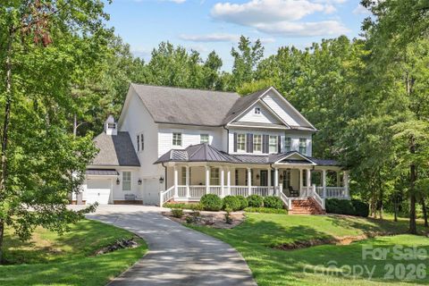 1415 Rosehill Drive sold home in Oak Grove Farm, Waxhaw, NC