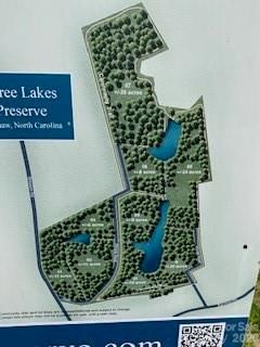 1010 Three Lakes Trail