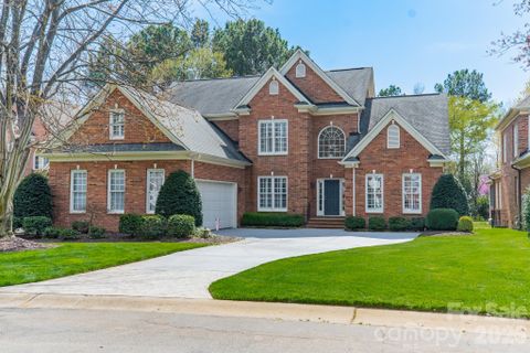 6328 Pepperwich Place sold home in Vanderbilt At Providence, Charlotte, NC