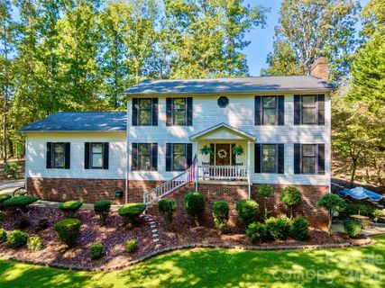 379 Moss Drive active home in Cleghorn Plantation, Rutherfordton, NC