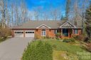306 Croydon Drive sold home in Hendersonville, SC