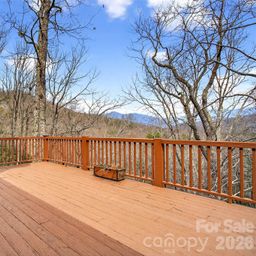 169 Hilltop Road