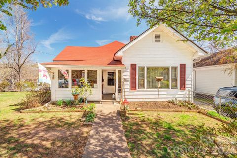 84 Swannanoa Avenue