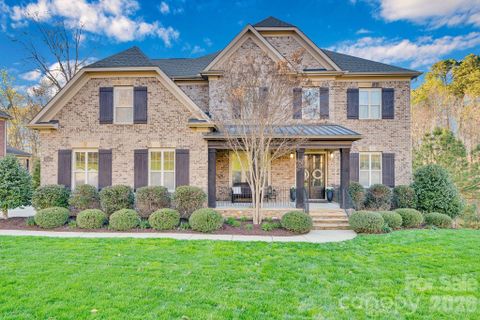 13404 Long Common Parkway sold home in Olmsted, Huntersville, NC