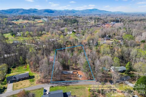 2968 Woodwind Drive sold home in Ramblewoods, Valdese, NC