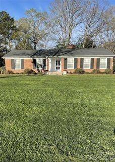3226 Pendleton Avenue sold home in Fairmeadows, Charlotte, NC