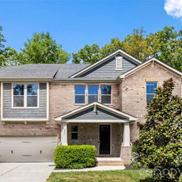 220 Kingsdown Avenue