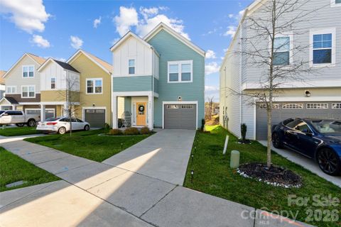 9022 Henry Thoreau Road active home in Aveline At Coulwood, Charlotte, NC