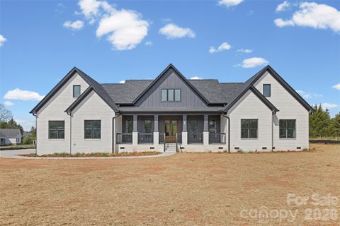 Homes in Edmunds Farm, Clover
