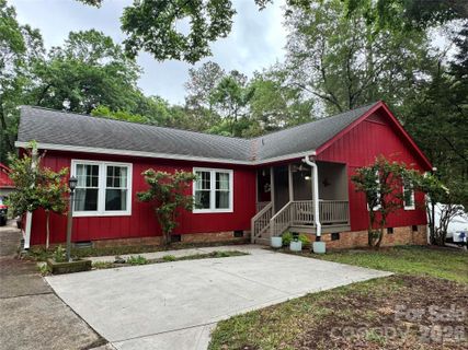 7629 Soaringfree Lane sold home in Innisfree, Charlotte, NC