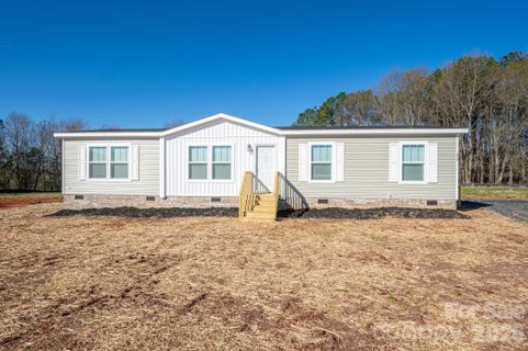 808 W Eagleview Lane