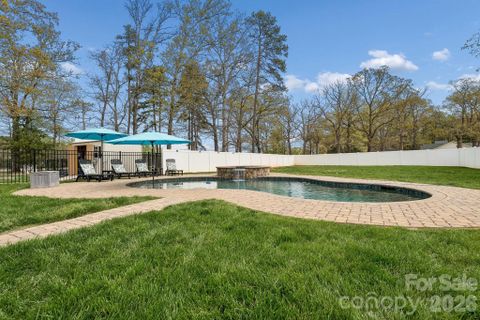 109 Avalon Reserve Drive pending home in Avalon, Mooresville, NC