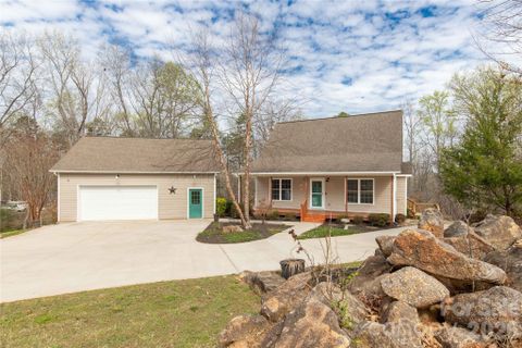 1890 Davis Circle sold home in Jeff Davis, Clover, SC