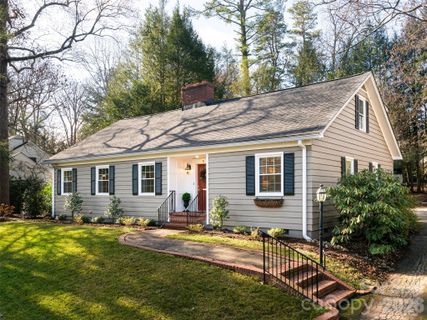 5 Buena Vista Road