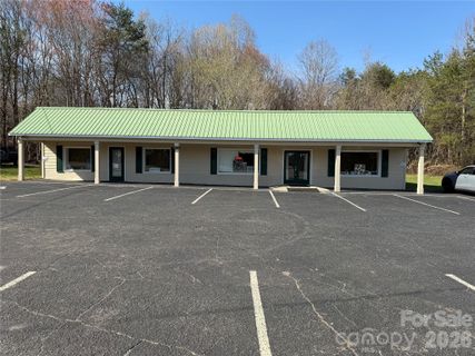 2504 Newton Drive