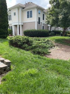 921 Ashworth Drive