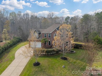 149 Edgehill Drive sold home in Lynnwood Farms, Fort Mill, SC