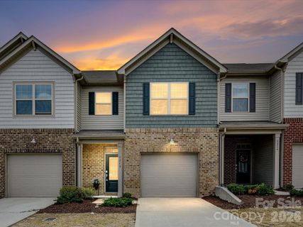 5218 Spanish Ivy Lane sold home in The Greens, Indian Land, SC