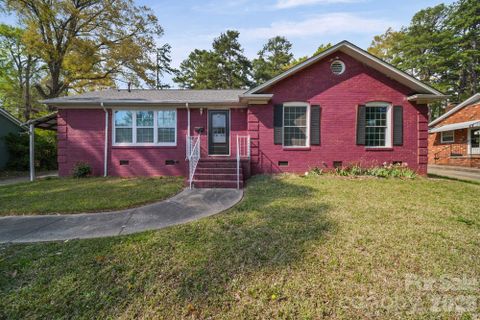 5833 Amity Place