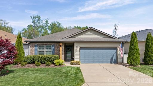4846 Looking Glass Trail pending home in Trilogy Lake Norman, Denver, NC