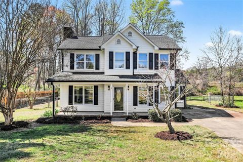 577 Tryon Place