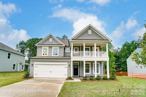 5917 New River Drive pending home in Enclave At Riverdale, Huntersville, NC