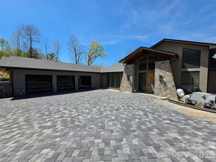87 Misty Valley Parkway active home in The Cliffs At Walnut Cove, Arden, NC