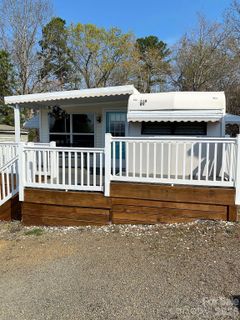118 Eagle Drive pending home in Badin Shores Resort, New London, NC