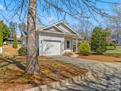 Homes in Skyland Knoll, Asheville