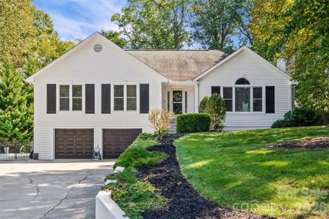 7142 Forest Hills Drive sold home in Forest Hills, Denver, NC