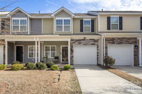 12221 Whiteside Drive
